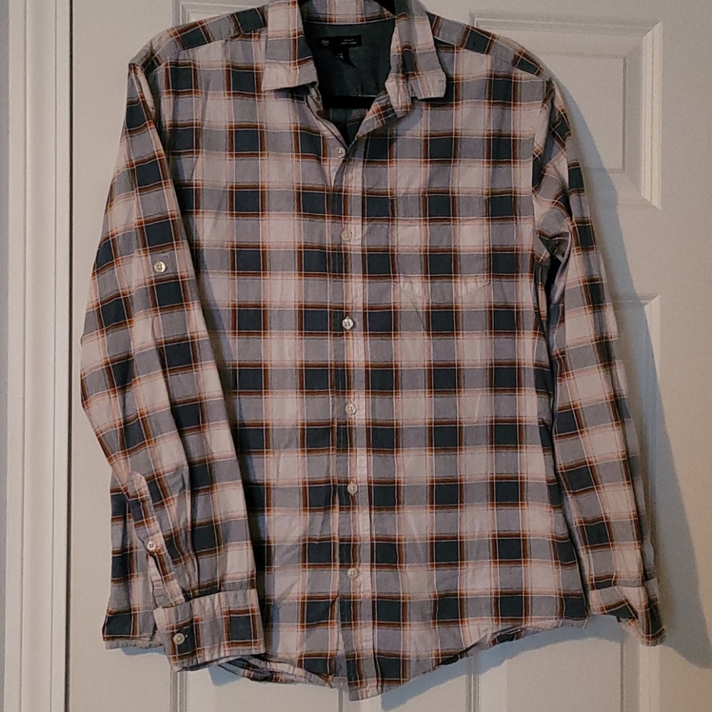 Mens Gap plaid button up shirt